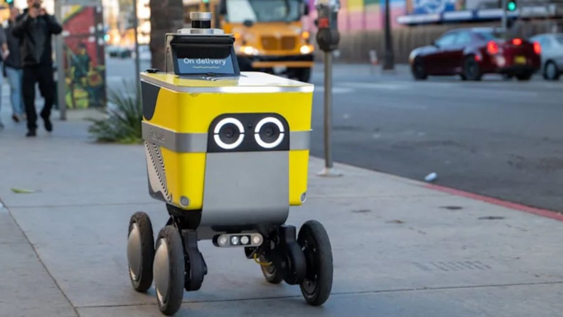 Driverless deliveries set to hit the UAE roads within a year