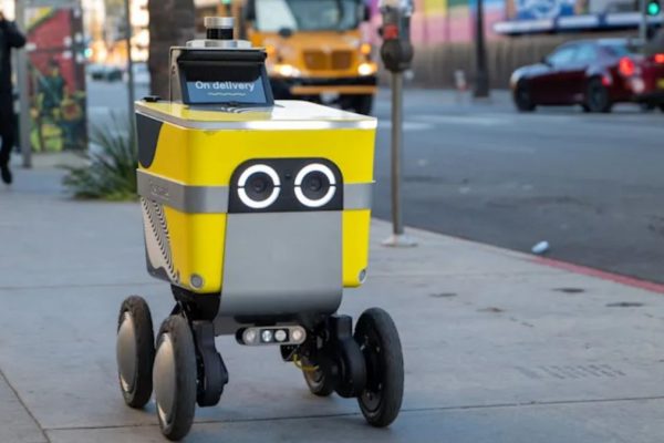 Driverless deliveries set to hit the UAE roads within a year