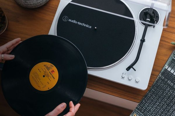 Looking to get a beginner turntable over Black Friday? I've picked 3 budget record players you should look for, all tested and approved by our experts
